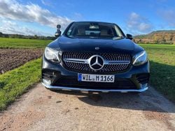 Obsidianschwarz metalliclack Gebraucht 2018 Mercedes GLC250 AMG line Coupé | 30.900 € (Guter Preis)