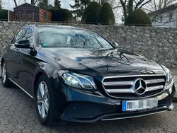 Schwarz Gebraucht 2017 Mercedes E200 Avantgarde Limousine | 18.400 € (Superpreis)