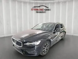 Schwarz Gebraucht 2018 Volvo V60 Momentum Kombi | 15.000 € (Fairer Preis)