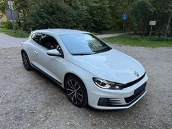 Pure white Gebraucht 2015 VW Scirocco Basis Coupé | 13.000 € (Fairer Preis)