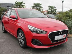 Rot Gebraucht 2020 Hyundai i30 Limousine | 13.790 € (Fairer Preis)