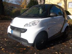 Weiß Gebraucht 2012 Smart ForTwo Coupé Pure Coupé | 3.500 € (Guter Preis)