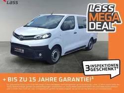 Icy white Gebraucht 2023 Toyota Proace Comfort Van | 29.980 €