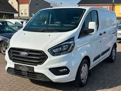 Frostweiß Gebraucht 2020 Ford Transit Custom Trend Van / Kleinbus | 14.750 €
