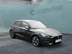 Grau Gebraucht 2024 Seat Leon FR Limousine | 34.950 € (Teuer)