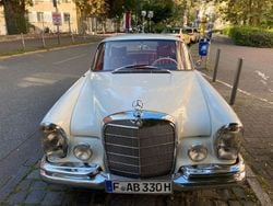 Weiß Gebraucht 1966 Mercedes W111 SE Coupé | 52.000 €