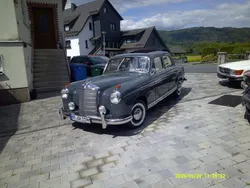 Grau Gebraucht 1959 Mercedes 219 Limousine | 32.800 €