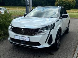 Weiss perlmutt Gebraucht 2021 Peugeot 3008 GT SUV | 25.690 € (Etwas zu teuer)