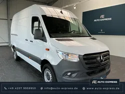 Weiss Gebraucht 2023 Mercedes Sprinter Van | 32.725 € (Superpreis)