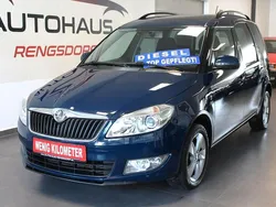 Modra pacific/pacific blau Gebraucht 2015 Skoda Roomster Fresh Kombi | 8.590 € (Fairer Preis)