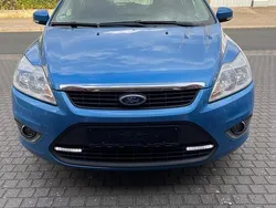 Blau Gebraucht 2008 Ford Focus Limousine | 3.500 € (Etwas zu teuer)