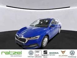 Blau Gebraucht 2022 Skoda Octavia Style Kombi | 22.890 € (Fairer Preis)