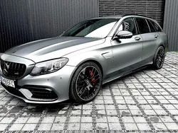 Grau Gebraucht 2020 Mercedes C63 AMG AMG Limousine | 59.997 € (Fairer Preis)