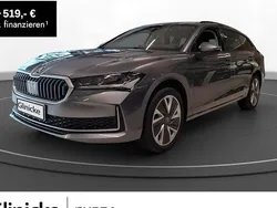 Grau Neu 2025 Skoda Superb Selection Kombi | 51.990 €