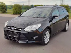 Schwarz Gebraucht 2012 Ford Focus Kombi | 3.200 € (Guter Preis)