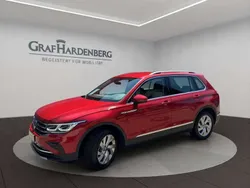 Rot Gebraucht 2021 VW Tiguan Elegance SUV | 31.555 € (Superpreis)