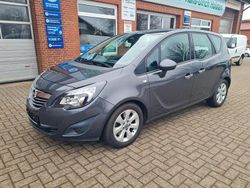 Grau Gebraucht 2012 Opel Meriva Innovation Van / Kleinbus | 6.390 € (Fairer Preis)