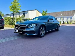 Grau Gebraucht 2019 Mercedes E220 Avantgarde Limousine | 28.490 € (Guter Preis)