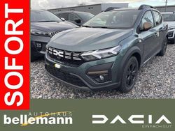 Grün Gebraucht 2024 Dacia Sandero Extreme Kleinwagen | 18.980 € (Fairer Preis)