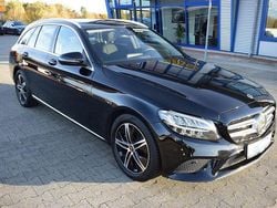 Schwarz Gebraucht 2021 Mercedes C220 Avantgarde Kombi | 25.480 € (Superpreis)