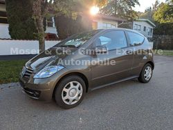 Grau Gebraucht 2010 Mercedes A160 Kleinwagen | 5.990 € (Fairer Preis)