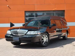 Schwarz Gebraucht 2009 Lincoln Town Car Limousine | 7.500 €