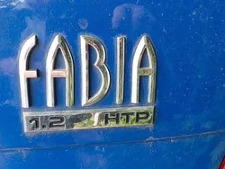 Blau Gebraucht 2003 Skoda Fabia Exact Limousine | 2.600 € (Etwas zu teuer)
