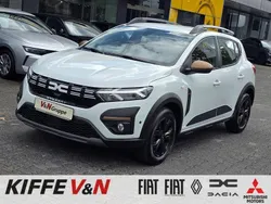 Gletscherweiss Gebraucht 2024 Dacia Sandero Extreme Kleinwagen | 19.480 € (Fairer Preis)