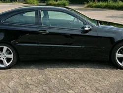 Schwarz Gebraucht 2006 Mercedes C200 Coupé | 2.990 € (Fairer Preis)