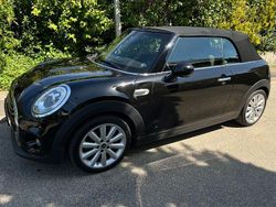 Schwarz Gebraucht 2017 Mini Cooper Kleinwagen | 14.900 € (Etwas zu teuer)