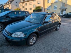 Grün Gebraucht 1997 Honda Civic Limousine | 2.200 € (Fairer Preis)