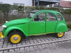 Grün Gebraucht 1986 Citroën 2CV Limousine | 8.500 €