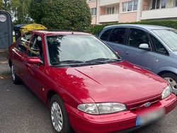 Rot Gebraucht 1997 Ford Mondeo Kombi | 1.350 € (Fairer Preis)