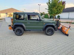 Jungle green Gebraucht 2023 Suzuki Jimny Comfort SUV | 57.900 €