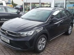 Deep black perleffekt Gebraucht 2023 VW Taigo SUV | 22.890 € (Fairer Preis)