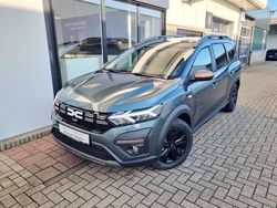 Zedergrün Neu 2025 Dacia Jogger Extreme Van / Kleinbus | 21.950 € (Etwas zu teuer)