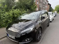 Gebraucht 2018 Ford S-MAX Titanium Van / Kleinbus | 19.999 € (Etwas zu teuer)