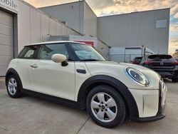 Weiß Gebraucht 2022 Mini ONE Kleinwagen | 15.950 € (Guter Preis)