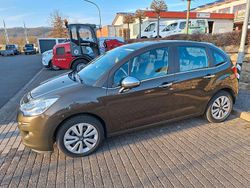 Braun Gebraucht 2015 Citroën C3 Kleinwagen | 3.999 €