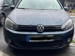 Grau Gebraucht 2011 VW Golf VI Limousine | 6.000 € (Guter Preis)