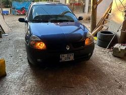 Gebraucht 2003 Renault Clio II Dynamique Limousine | 280.000 €