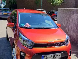 Orange Gebraucht 2023 Kia Picanto DREAM-TEAM Edition Kleinwagen | 11.499 € (Superpreis)