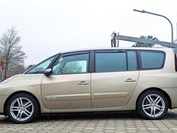 Beige Gebraucht 2007 Renault Grand Espace Initiale Van / Kleinbus | 3.200 € (Fairer Preis)