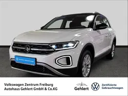 Pure white Gebraucht 2023 VW T-Roc Style SUV | 30.900 € (Fairer Preis)