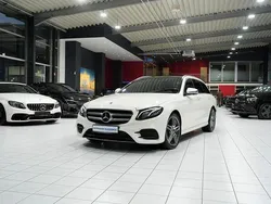 Weiß Gebraucht 2017 Mercedes E400 AMG line Limousine | 30.980 € (Superpreis)