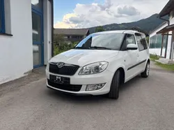 Weiß Gebraucht 2009 Skoda Roomster Comfort Kombi | 5.900 € (Teuer)