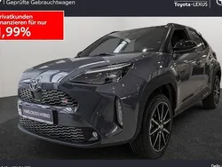 Grau Neu 2025 Toyota Yaris Cross Sport SUV | 36.490 €