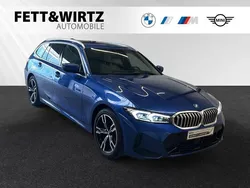 M portimao blau metallic Gebraucht 2024 BMW 330e M Sport Kombi | 40.990 € (Guter Preis)