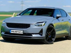 Grau Gebraucht 2021 Polestar 2 Pilot Limousine | 29.900 € (Guter Preis)