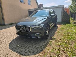 Grau Gebraucht 2017 Volvo XC60 SUV | 23.400 € (Fairer Preis)